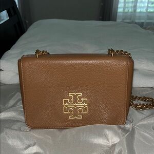 Tory Burch Brown Crossbody Leather Bag with Gold Chain